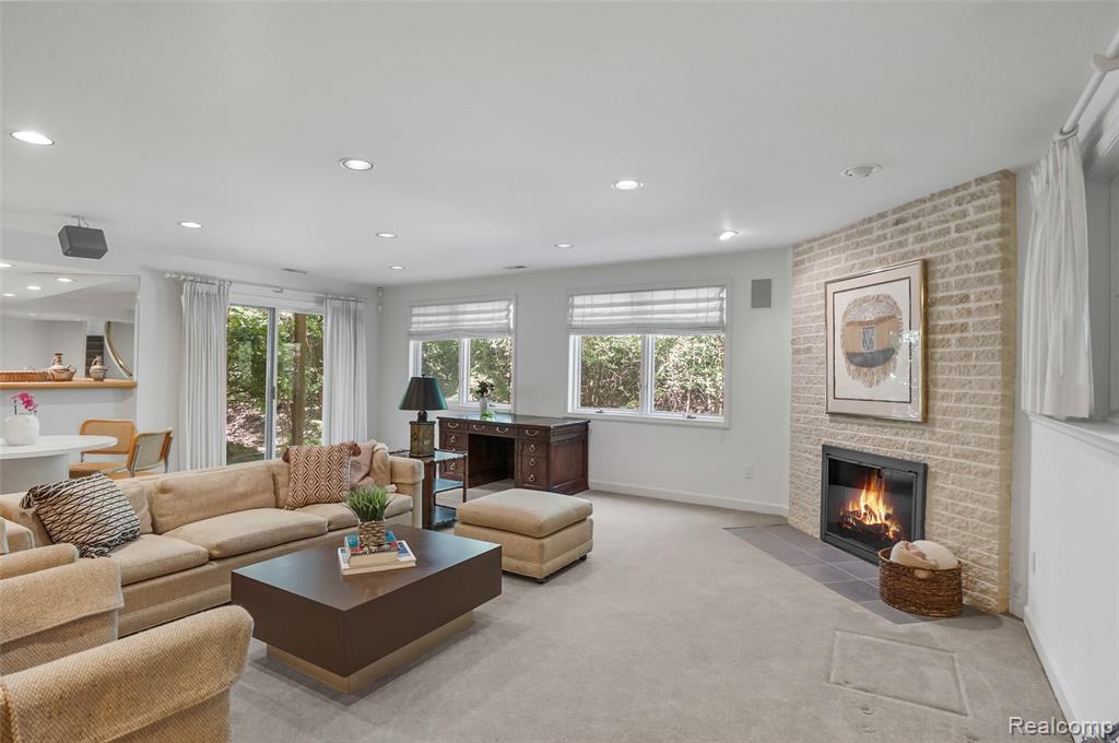 5575 Forman Drive, Bloomfield Hills, MI 48301 — Photo 45