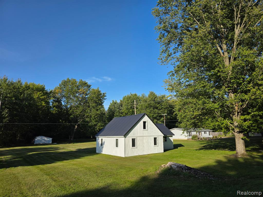 1647 Boy Scout Road, Caro, MI 48723 — Photo 2