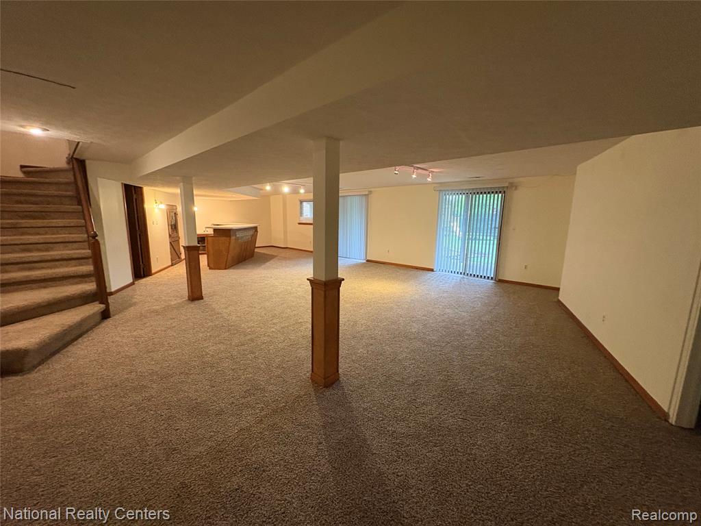 17610 Farmcrest Lane, Northville, MI 48168 — Photo 33