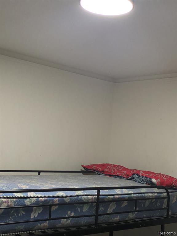 6015 Hereford Street, Detroit, MI 48224 — Photo 12