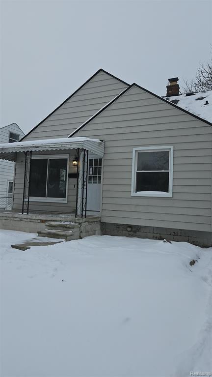 590 E Madison Avenue, Pontiac, MI 48340 — Photo 2