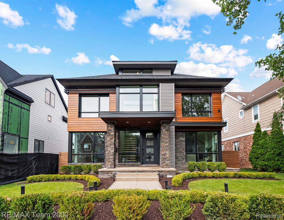 927 Ann Street, Birmingham, MI 48009 — front exterior