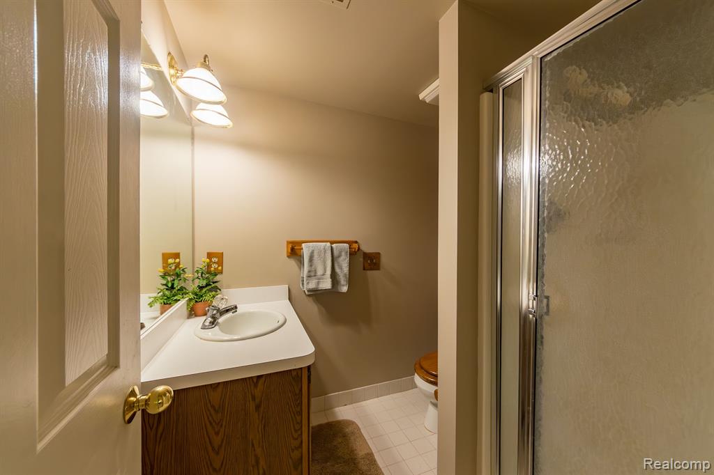 4467 GOLF VIEW Drive, Brighton, MI 48116 — Photo 37