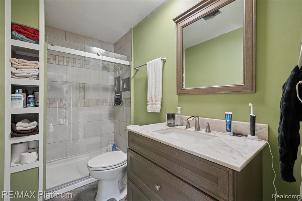 53970 10 Mile Road, South Lyon, MI 48178 — Photo 12