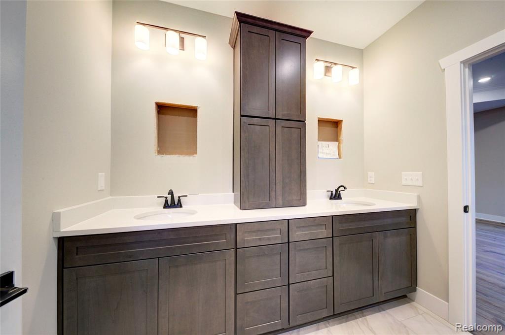 626 ROUND ROCK, Howell, MI 48843 — Photo 24
