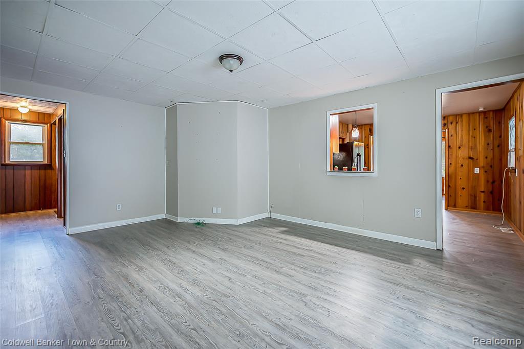 7565 Ore Lake Road, Brighton, MI 48116 — Photo 9