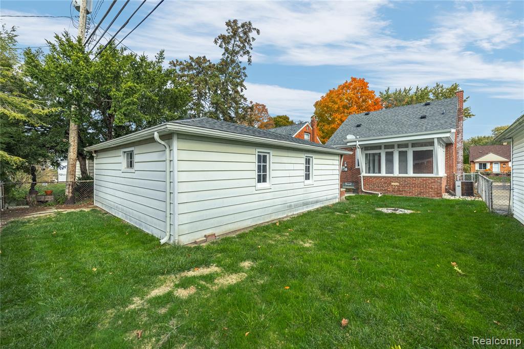 8928 Becker Avenue, Allen Park, MI 48101 — Photo 42