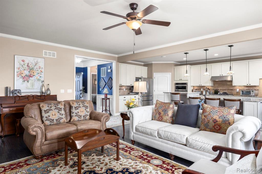6286 Merion Lane, 75, Grand Blanc, MI 48439 — Photo 17