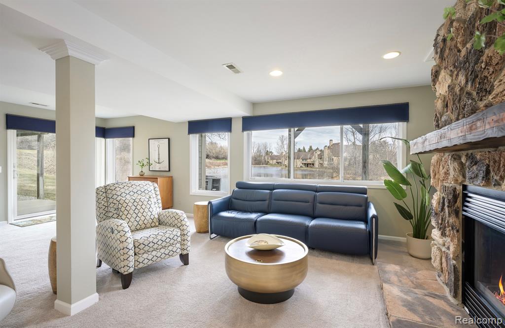 479 Newburne Pointe, Bloomfield Hills, MI 48304 — Photo 23