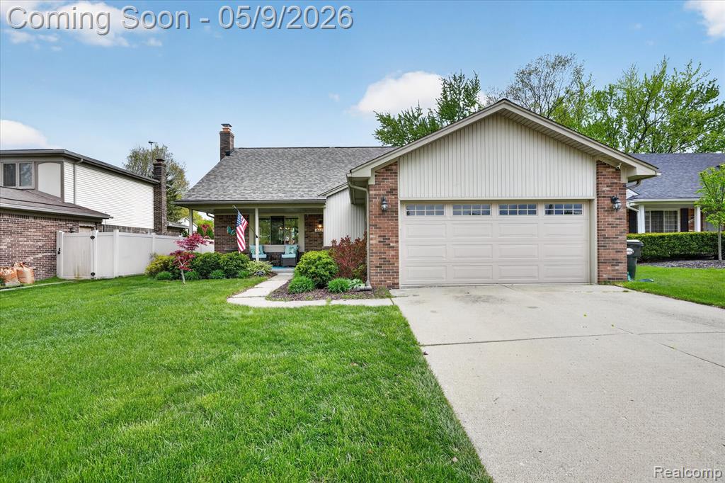 16621 Gatehouse Drive, Woodhaven, MI 48183 — Photo 2