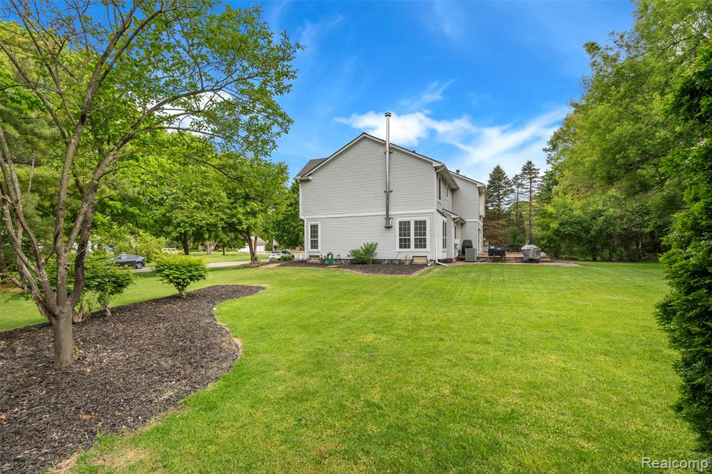 6248 Lake Waldon Court, Clarkston, MI — Photo 55