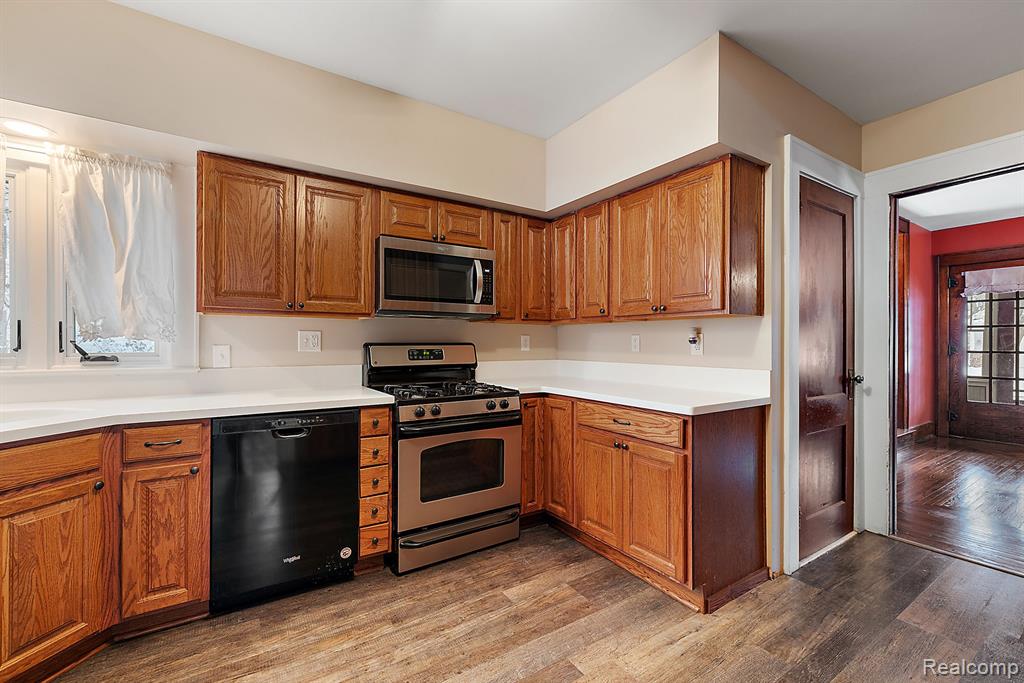 52 DENNISON Street, Oxford, MI 48371 — Photo 22