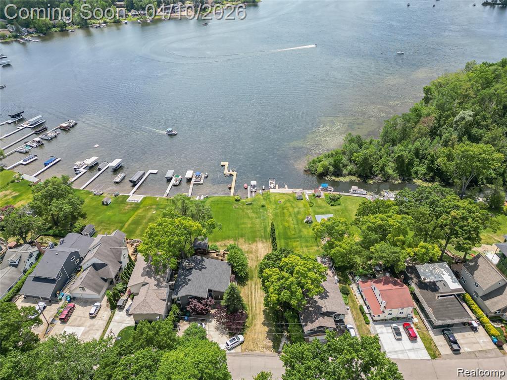 211 Cardinal Street, Commerce Twp, MI 48382 — Photo 18
