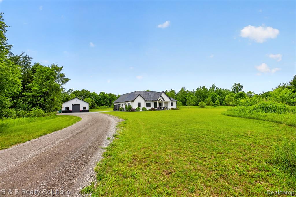 6204 Fish Lake Road, North Branch, MI 48461 — Photo 73
