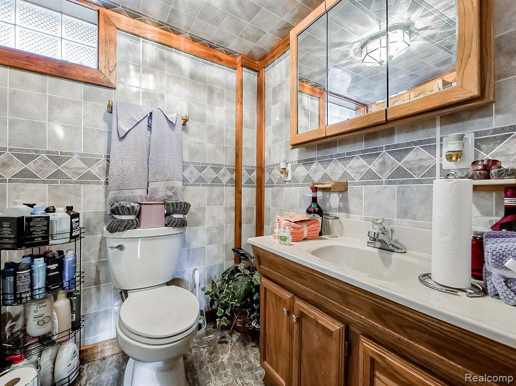 19303 Fenmore Street, Detroit, MI 48235 — Photo 21
