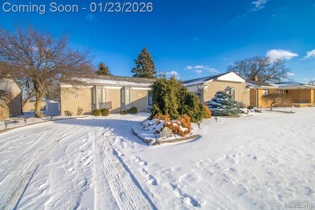 11367 Suffolk Drive, Southgate, MI 48195 — Photo 3