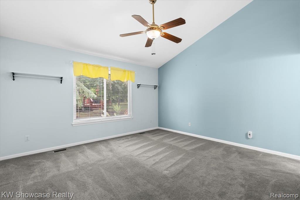 8052 Springdale Drive, White Lake, MI — Photo 17