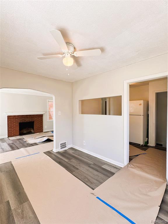 8835 Whitcomb Street, Detroit, MI 48228 — Photo 9