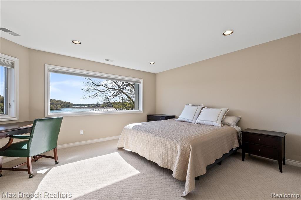 1832 Long Lake Shore Drive, Bloomfield Hills, MI 48302 — Photo 51