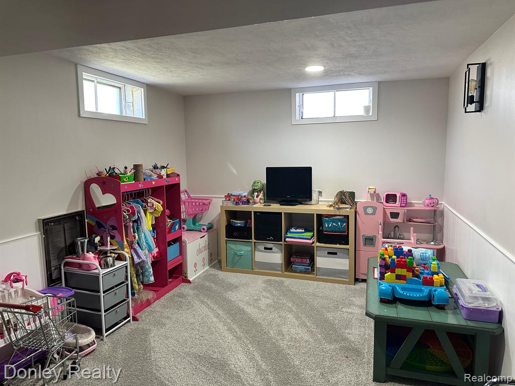 641 Coutant Street, Flushing, MI 48433 — Photo 25