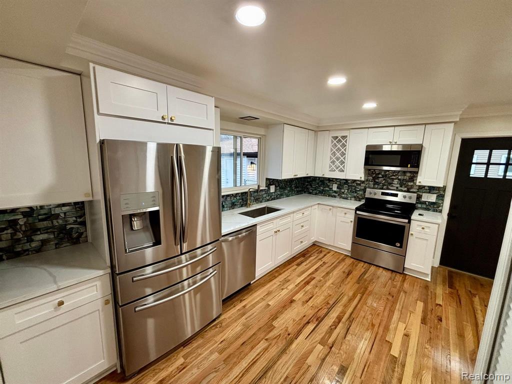 53230 LUANN Drive, Shelby Twp, MI 48316 — Photo 15