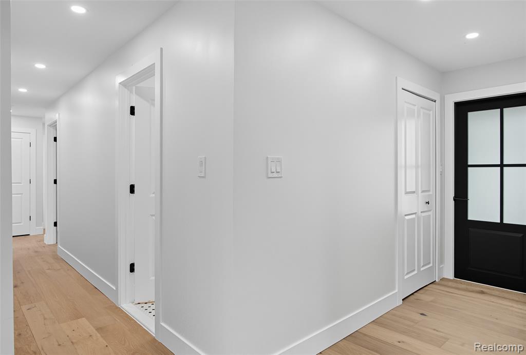 5190 Westcombe Lane, West Bloomfield, MI 48324 — Photo 15