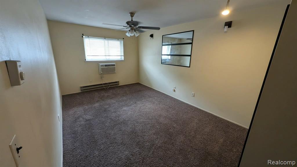 7605 Woodview Street, Westland, MI — Photo 9