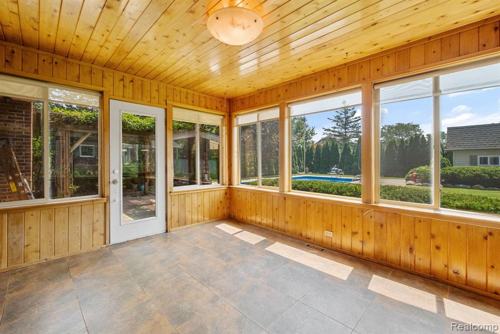 8400 Oak Shade Court, Davison, MI 48423 — Photo 14