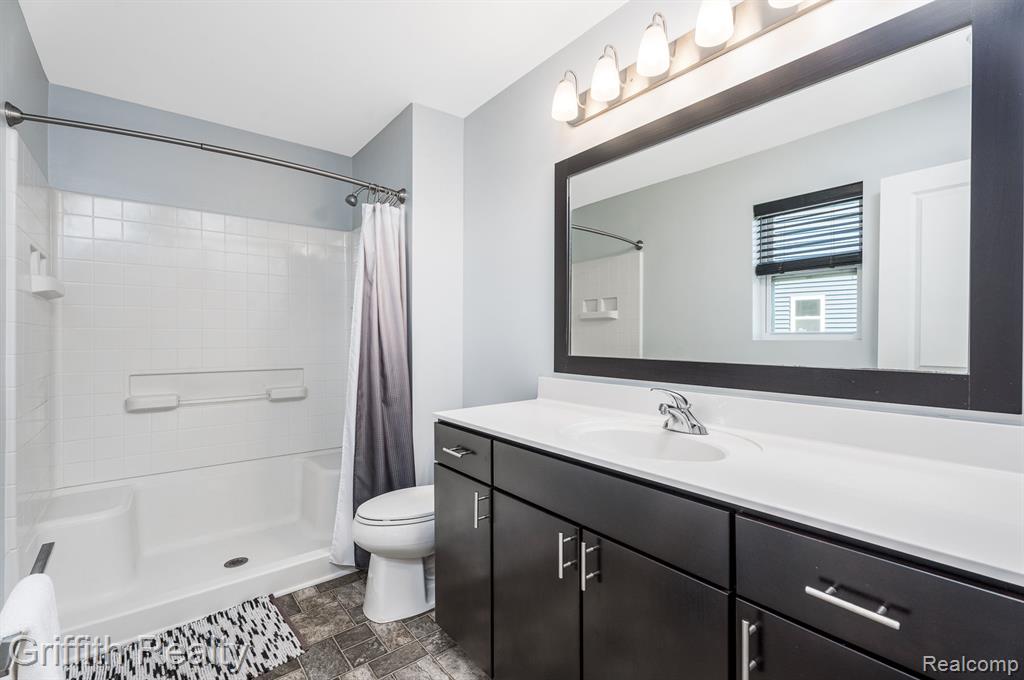 3576 AMBER OAKS Drive, Howell, MI 48855 — Photo 16