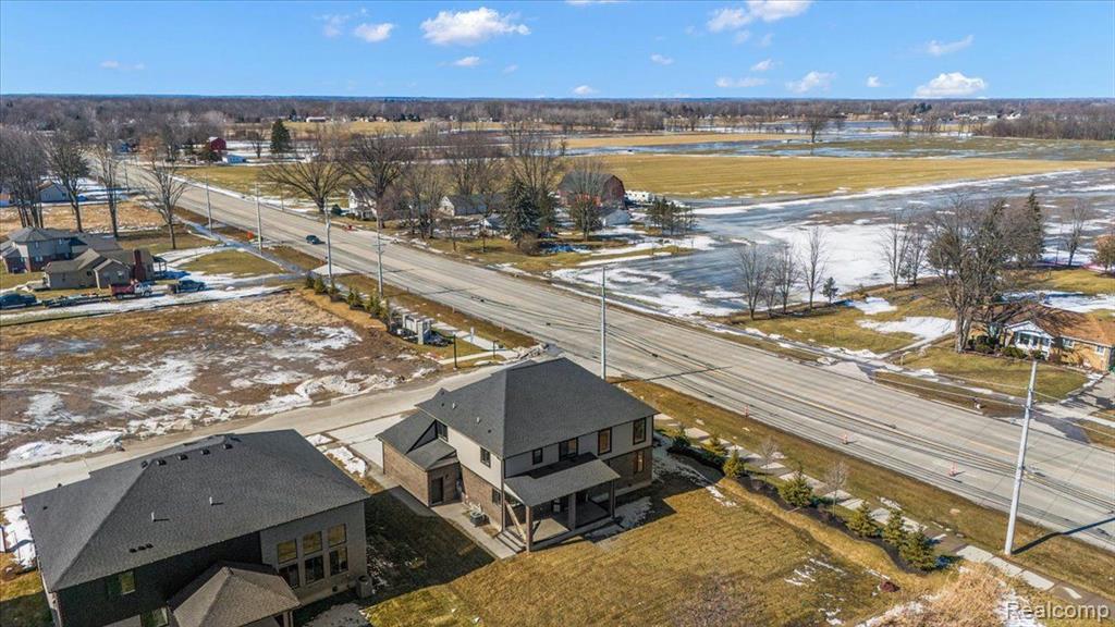50998 MISTWOOD Drive, Macomb, MI 48042 — Photo 14