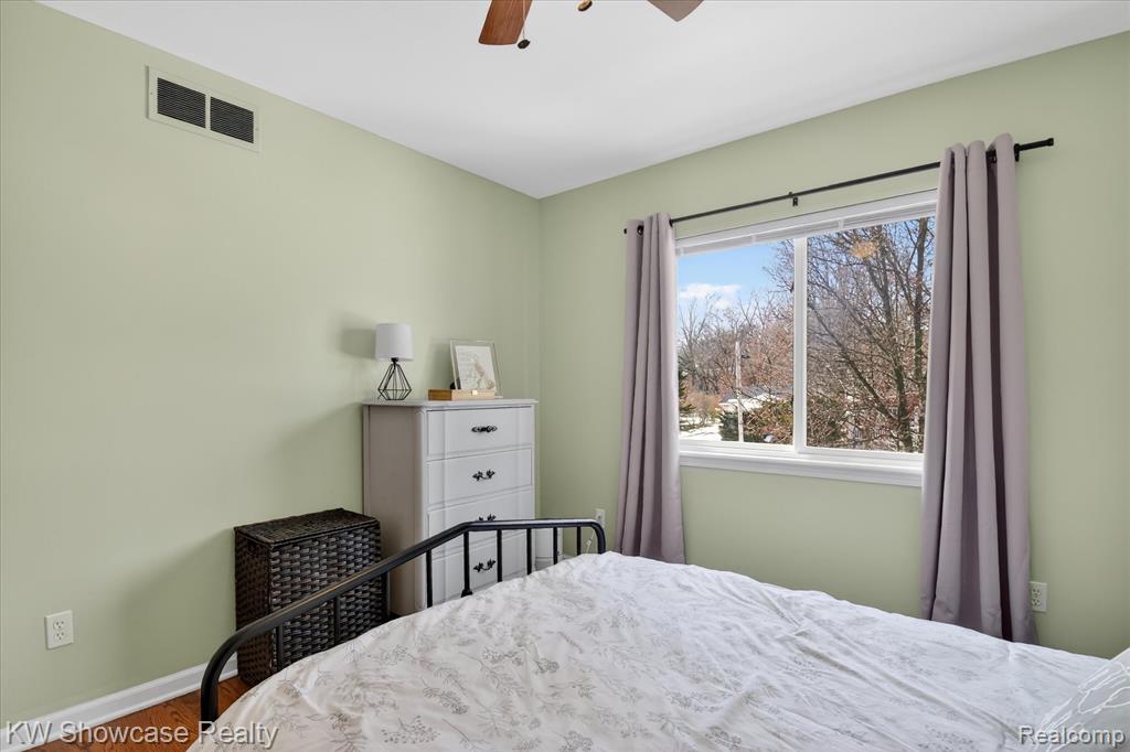 622 Elizabeth Street, Milford, MI 48381 — Photo 29