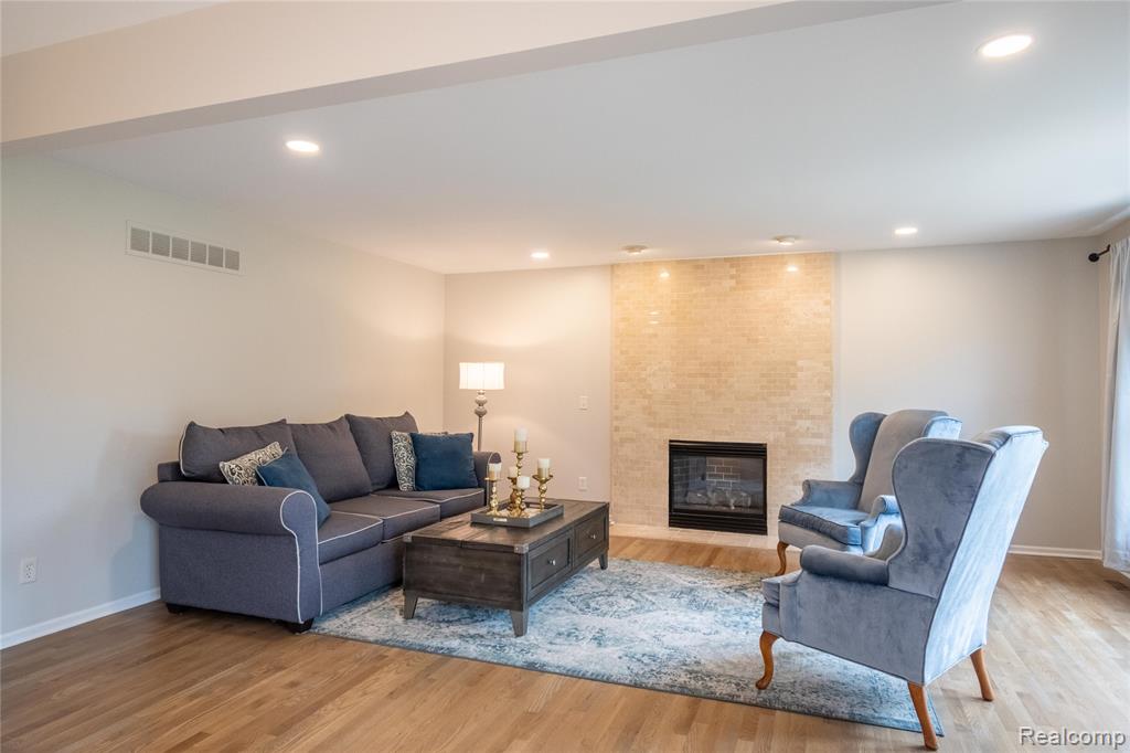 3506 Niagara Avenue, Canton, MI 48188 — Photo 18
