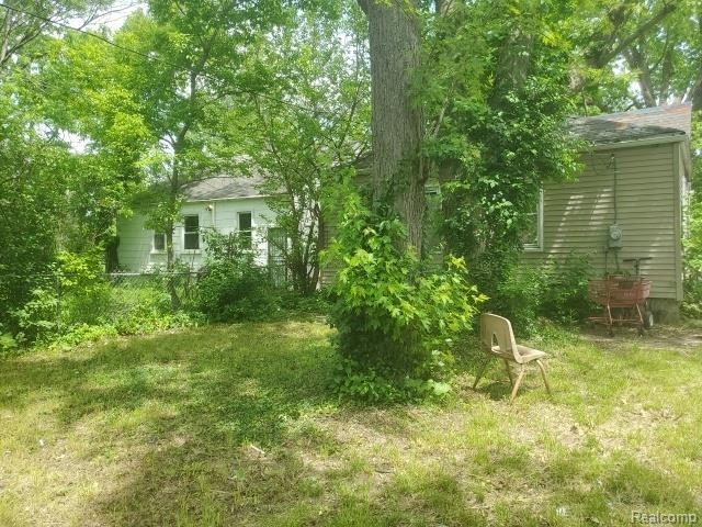 8247 Auburn Street, Detroit, MI 48228 — Photo 9