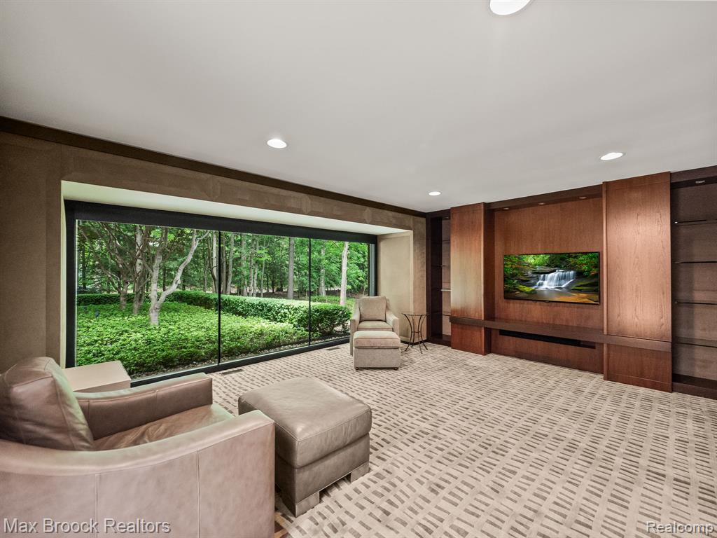 5130 Deep Wood Road, Bloomfield Hills, MI 48302 — Photo 11