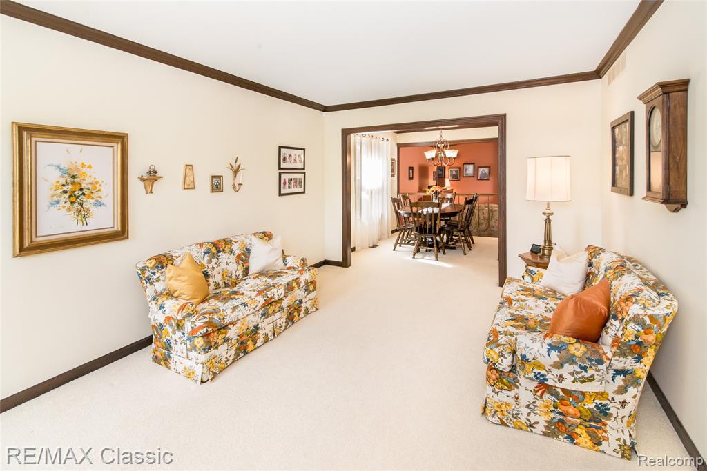 45025 Claymore Drive, Canton, MI 48187 — Photo 9