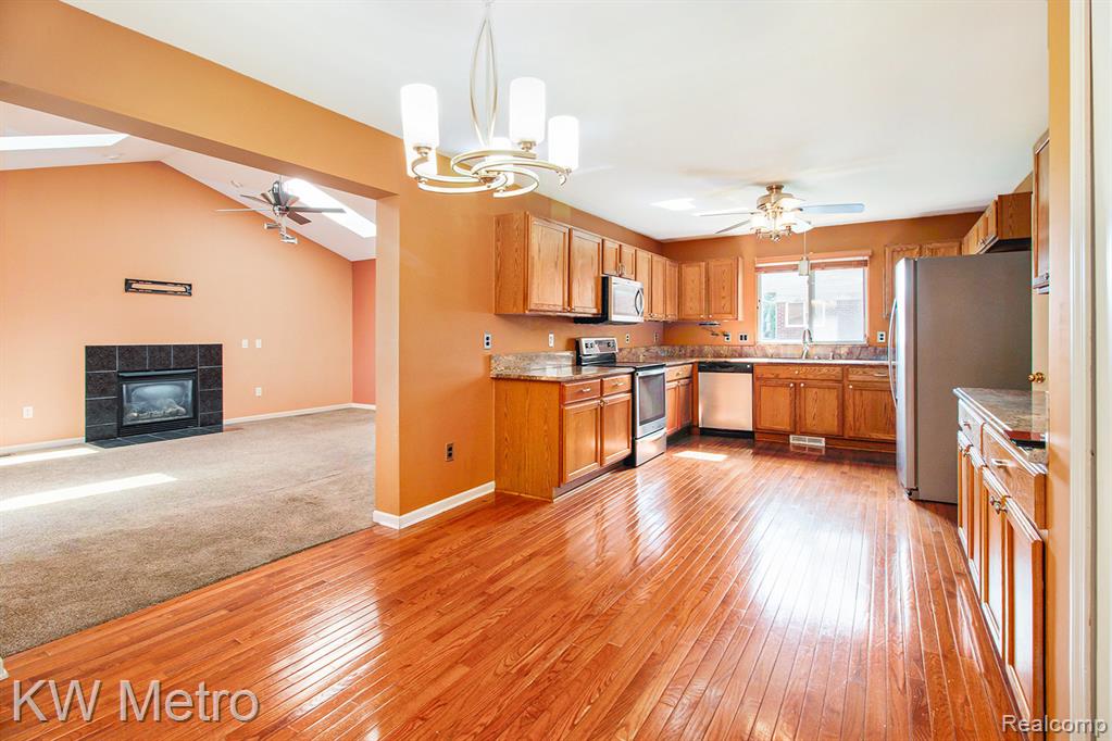 19298 Mitchell Street, Rockwood, MI — Photo 13