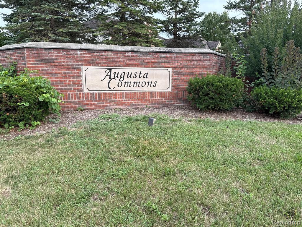 9286 Potterville Drive, Willis, MI 48191