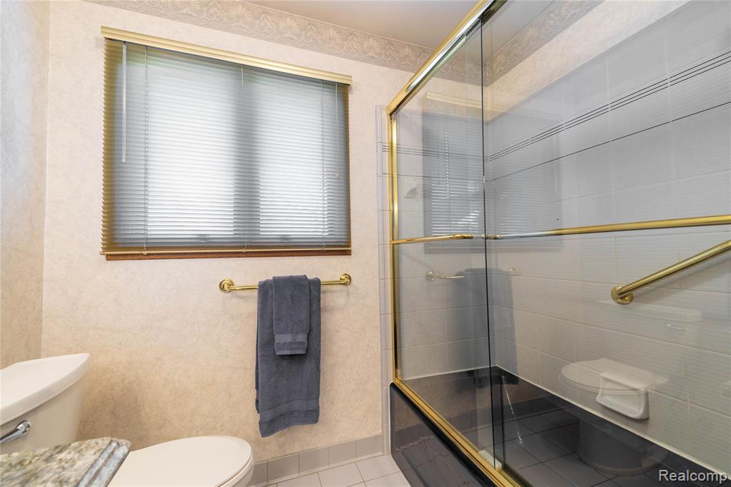 21774 East River Road, Grosse Ile, MI 48138 — Photo 38