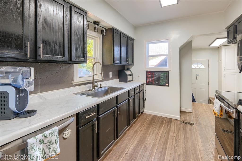 4168 N Irish Road, Davison, MI 48423 — Photo 43