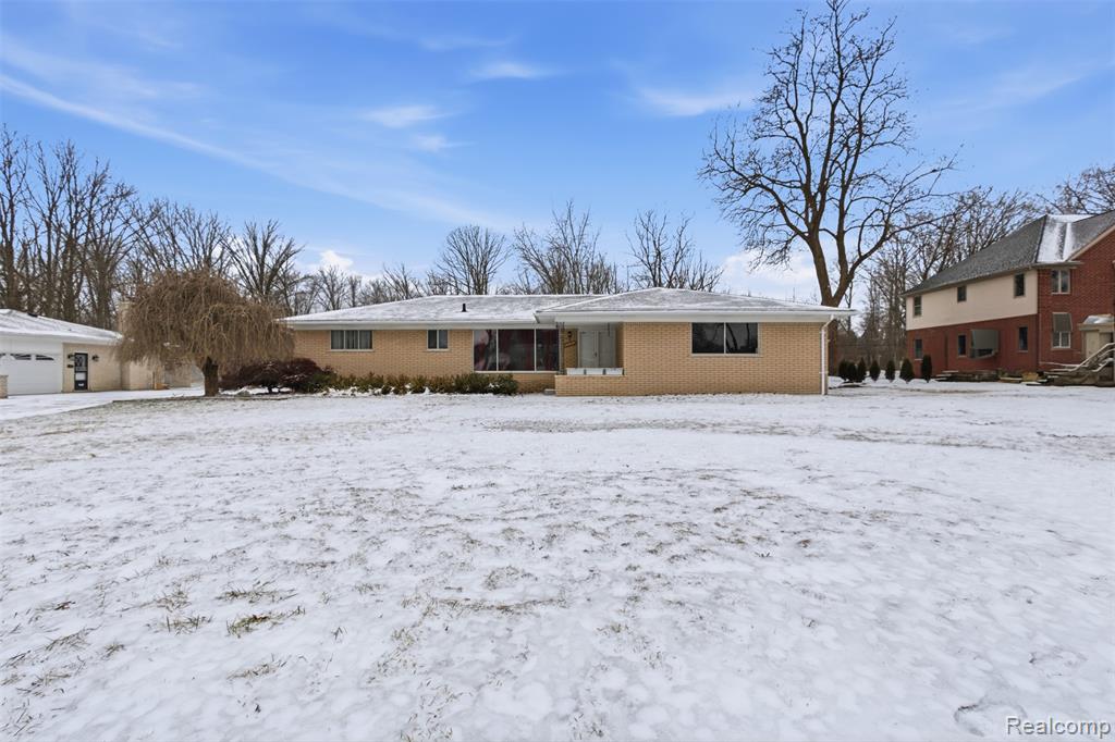 6525 Norton Drive, Troy, MI 48085 — Photo 2