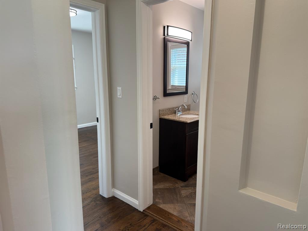 671 Coolidge Road, Birmingham, MI 48009 — Photo 9