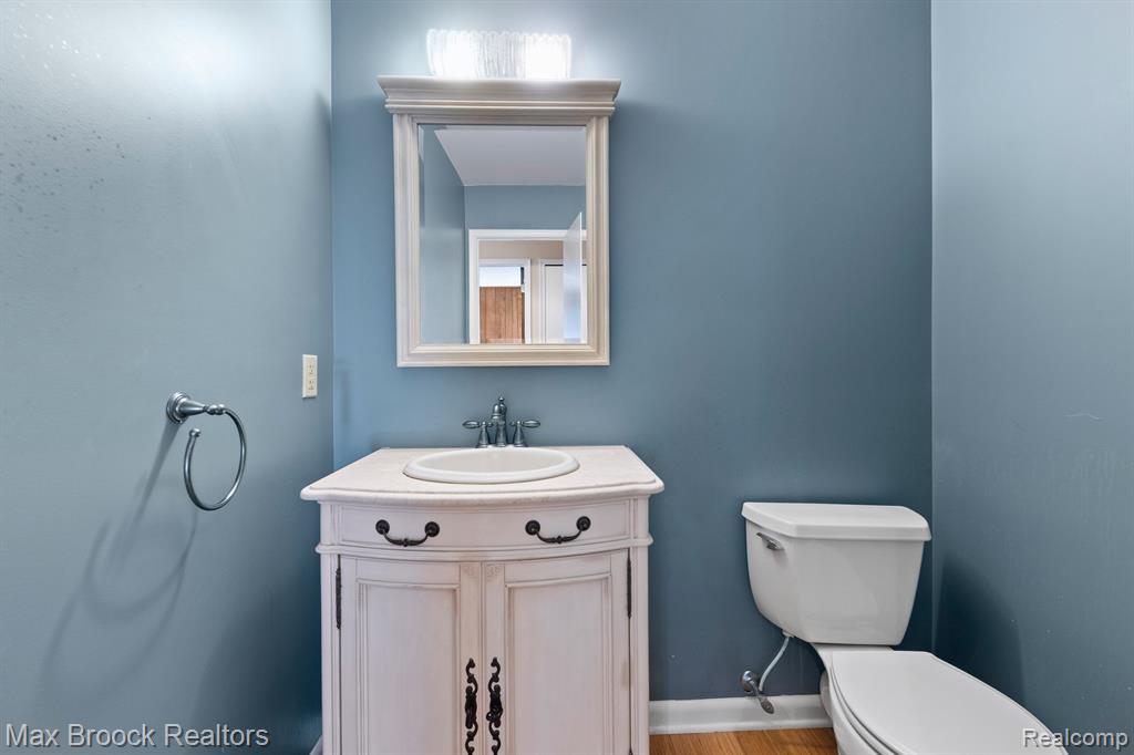 4838 KEW Court, Bloomfield Hills, MI 48301 — Photo 25