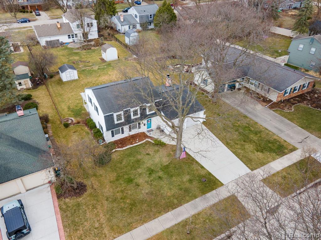 4855 CAROL Drive, Troy, MI 48085 — Photo 2