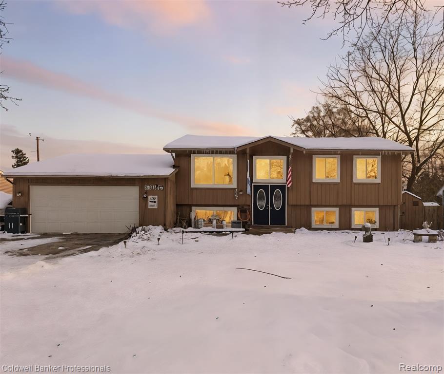 4904 Lake Grove Drive, White Lake, MI 48383 — Photo 29