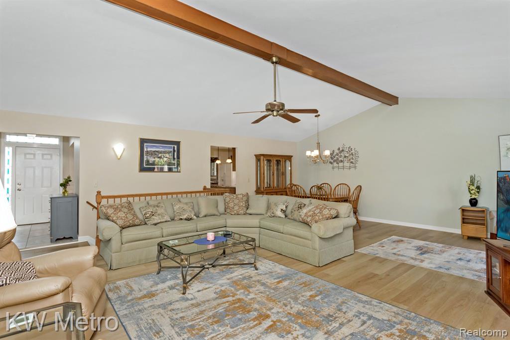 41667 WESTBURY Lane, Clinton Twp, MI 48038 — Photo 7