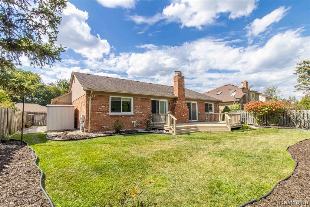 40216 Denbigh Drive, Sterling Heights, MI 48310 — Photo 37