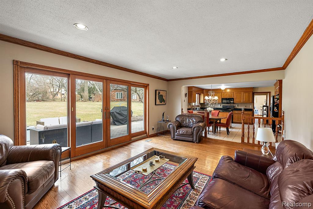 4366 Ardmore Drive, Bloomfield Hills, MI 48302 — Photo 21