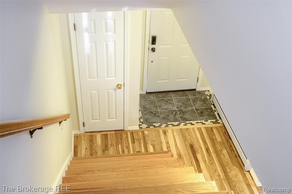 11247 Irish Road, Otisville, MI 48463 — Photo 29