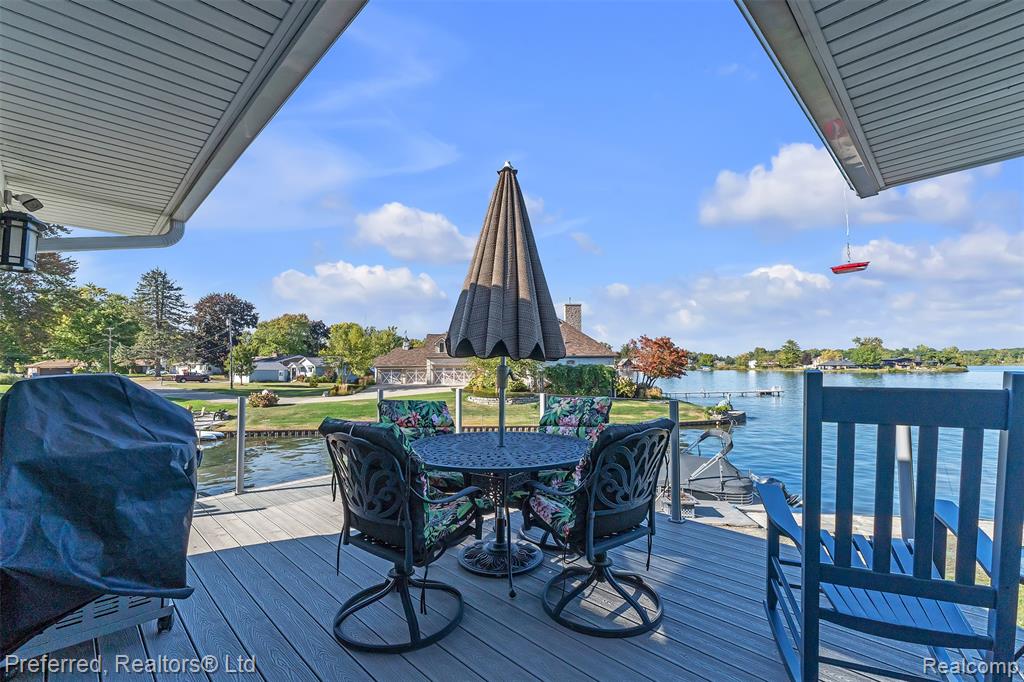 7660 Maceday Lake Road, Waterford, MI 48329 — Photo 92