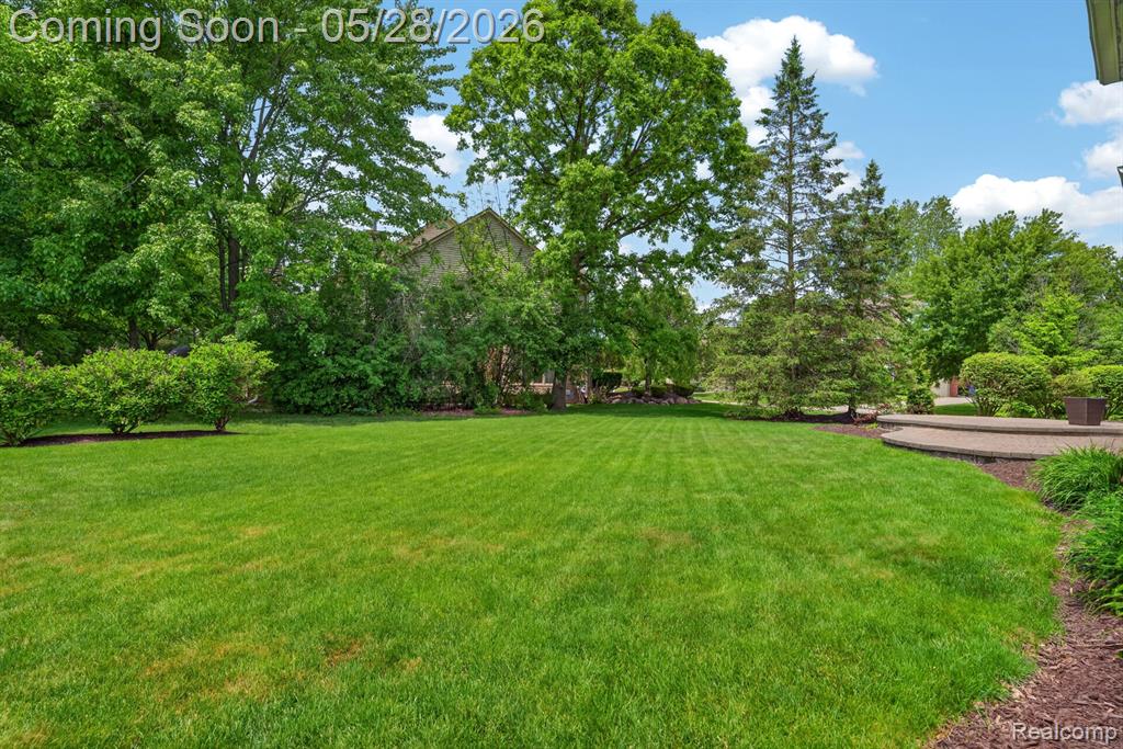 337 Country Club Court, Canton, MI 48188 — Photo 43